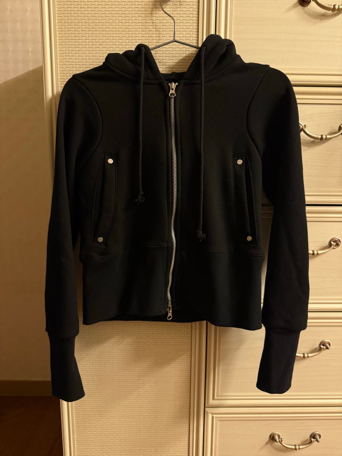 르노우 reknow 리벳 후드집업 블랙 상품이미지1