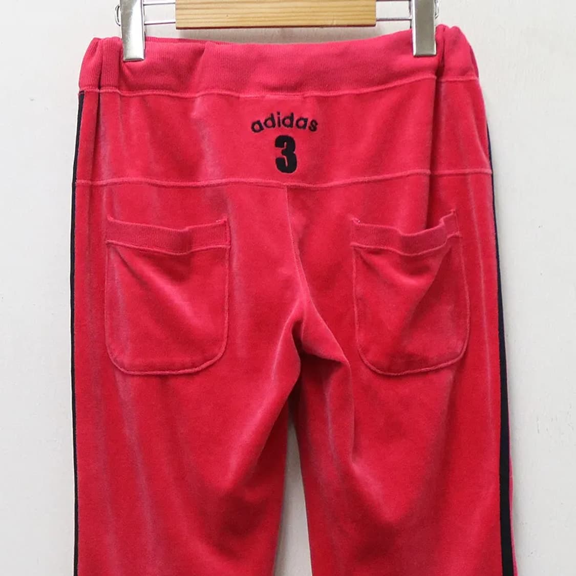 아디다스 벨벳 트랙 부츠컷 팬츠 63457 상품이미지5