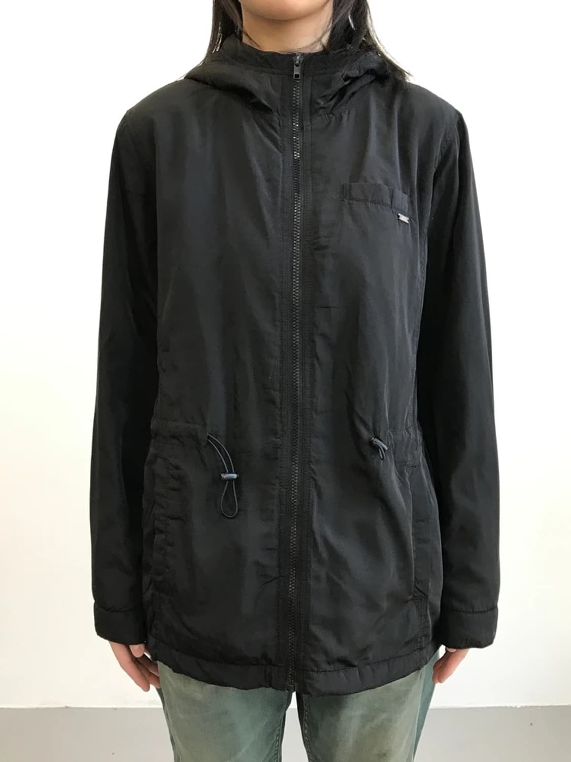 Armani Exchange Hooded Windbreaker 상품이미지2