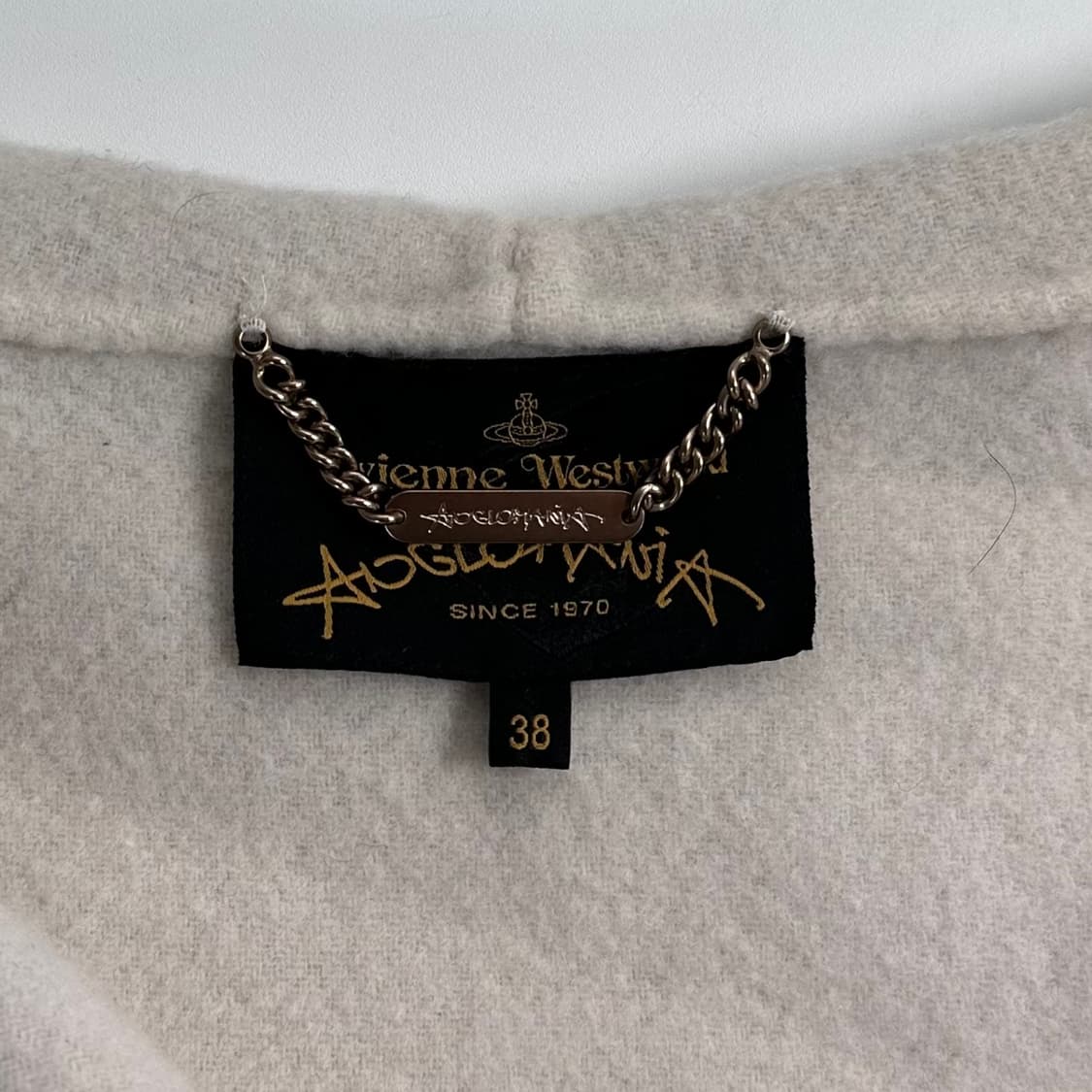 비비안 웨스트우드 울 베이지 코트 상품이미지6