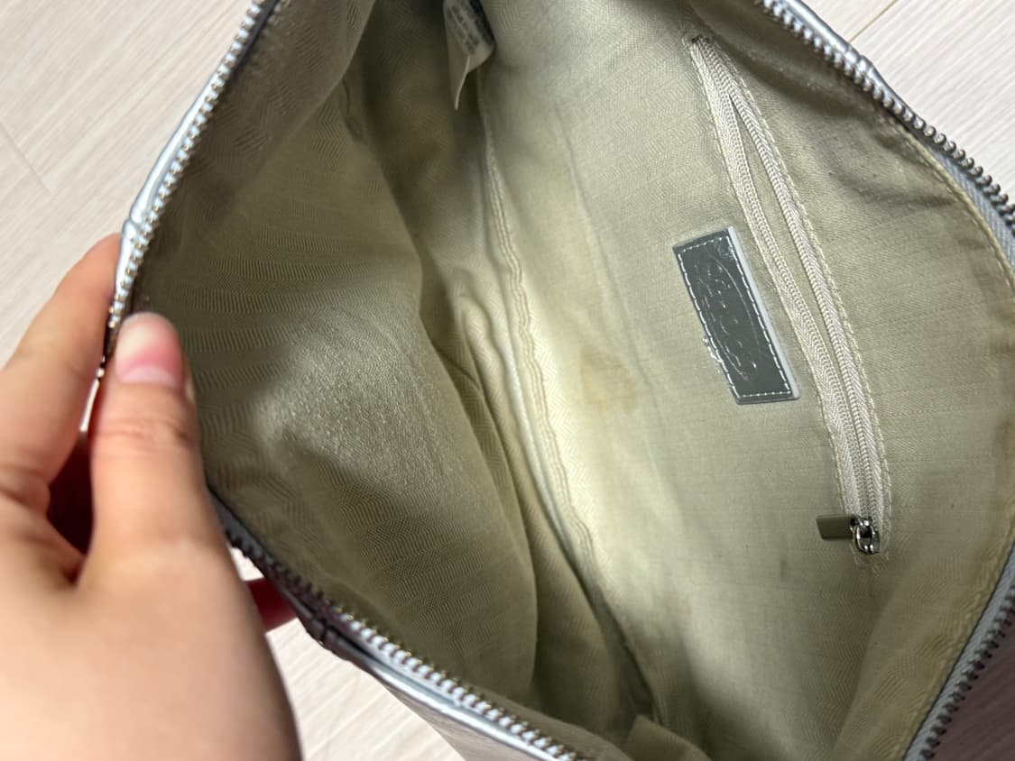 시눈 하프 레더문 백 실버 상품이미지6