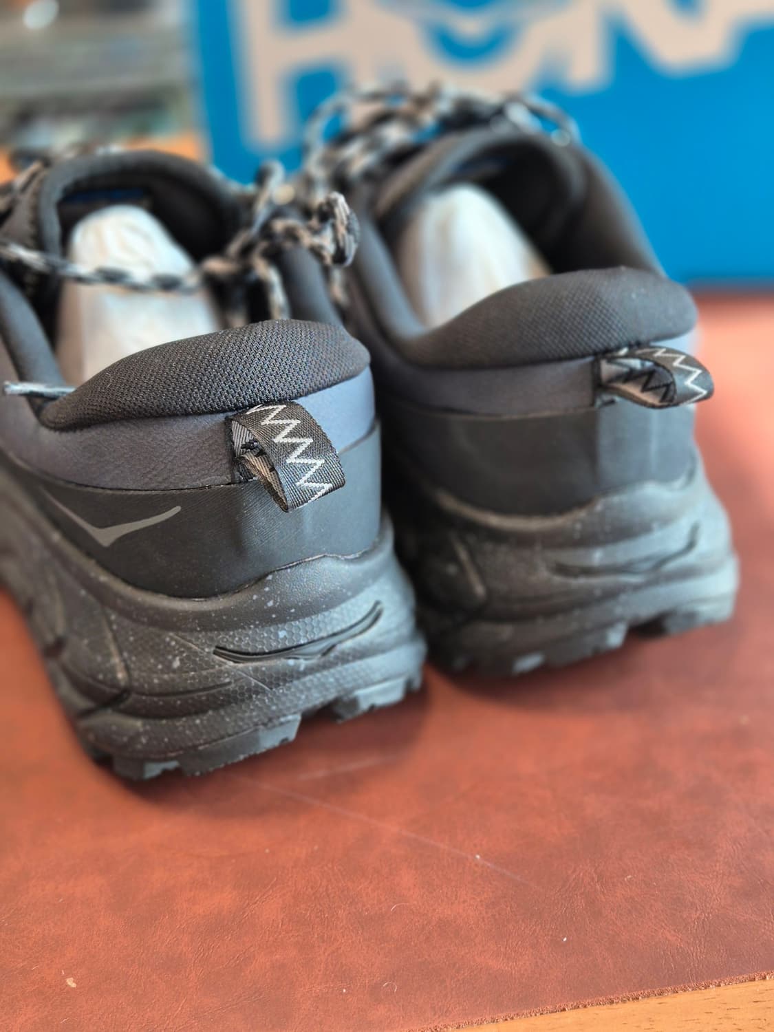 새상품  260 호카토르 서밋 블랙  상품이미지6