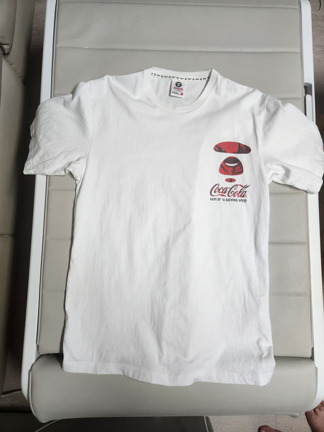 베이프 코카콜라 한정판 콜라보 반팔티 상품이미지1