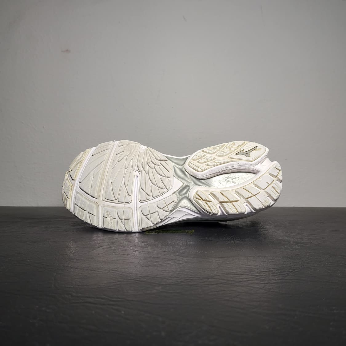 미즈노 운동화 230m 상품이미지10