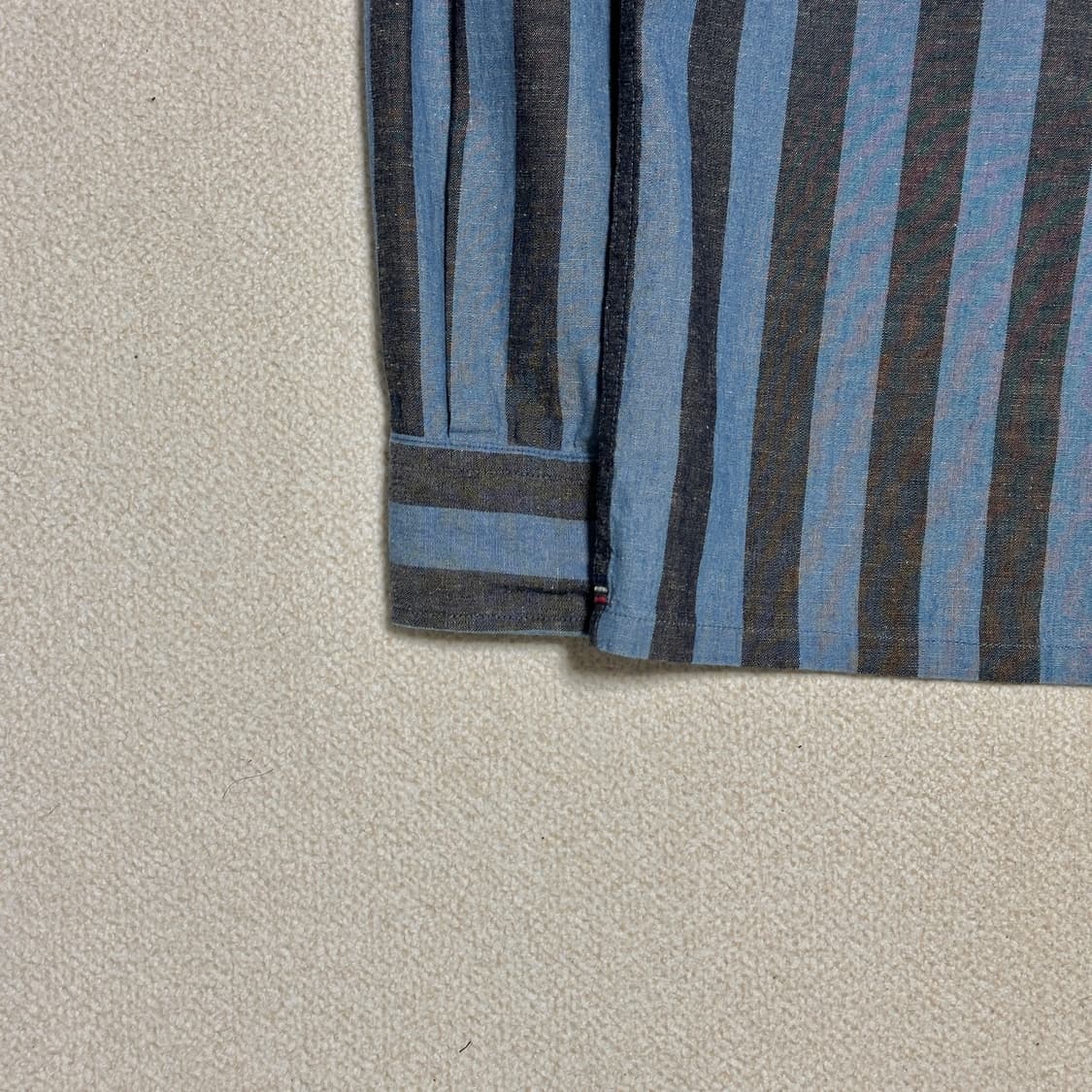 타미힐피거 면혼방 오버핏 스트라이프 셔츠 상품이미지4