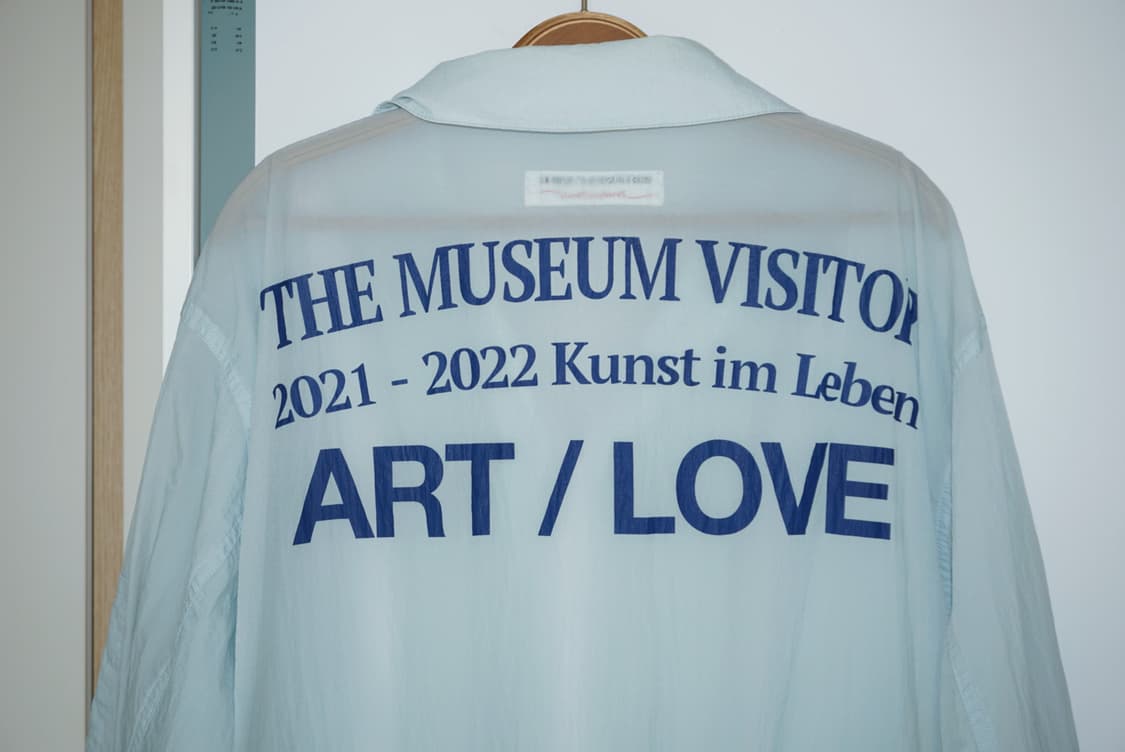 더뮤지엄비지터 바람막이 상품이미지4