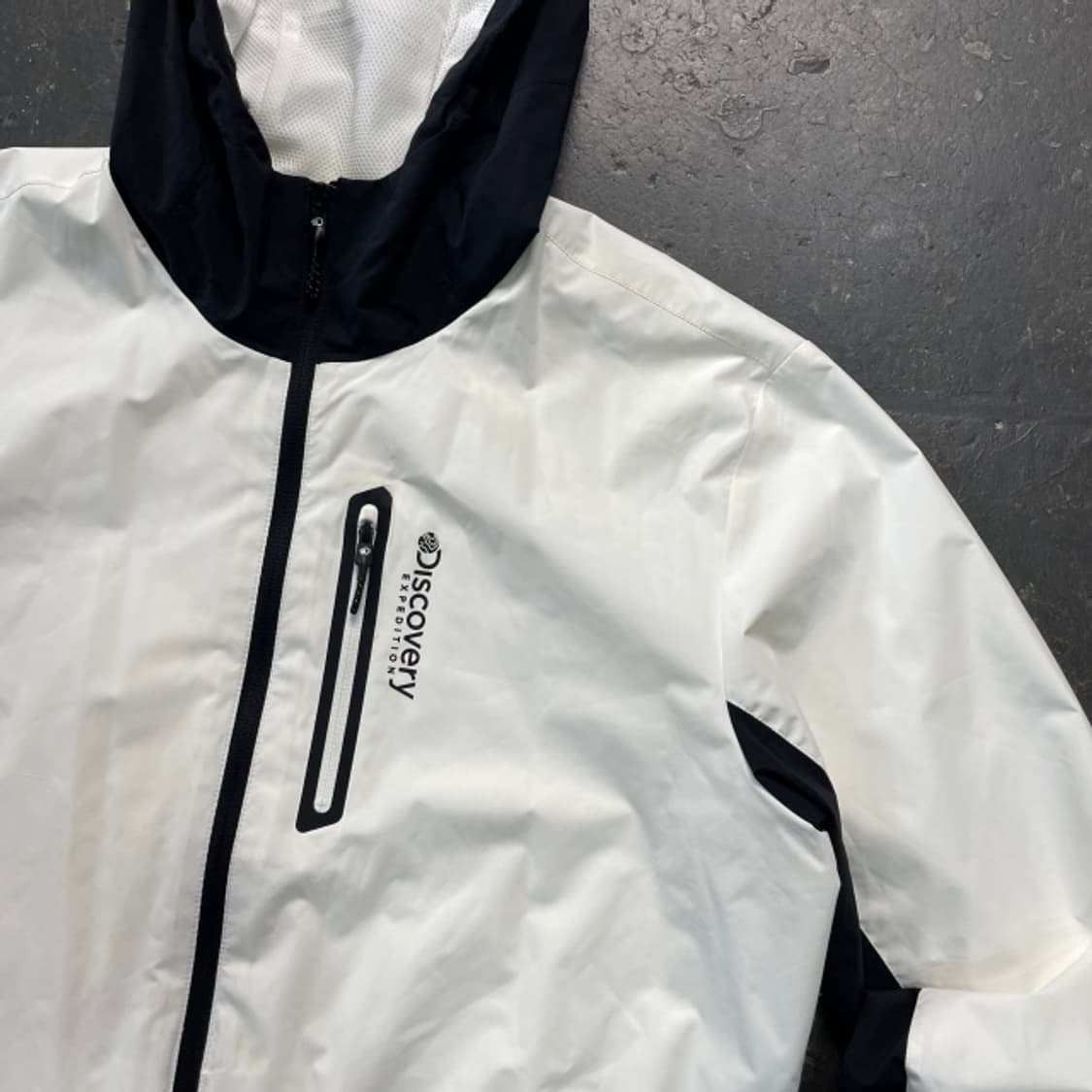 105 디스커버리 바람막이  상품이미지2