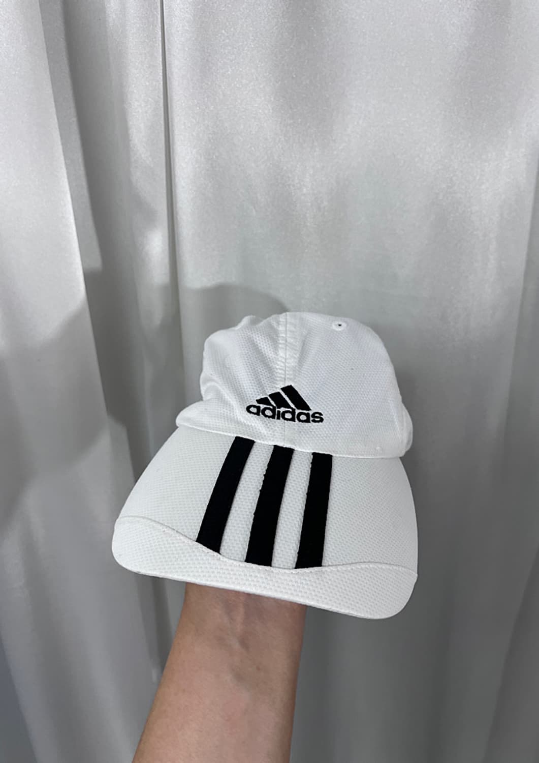adidas  상품이미지1