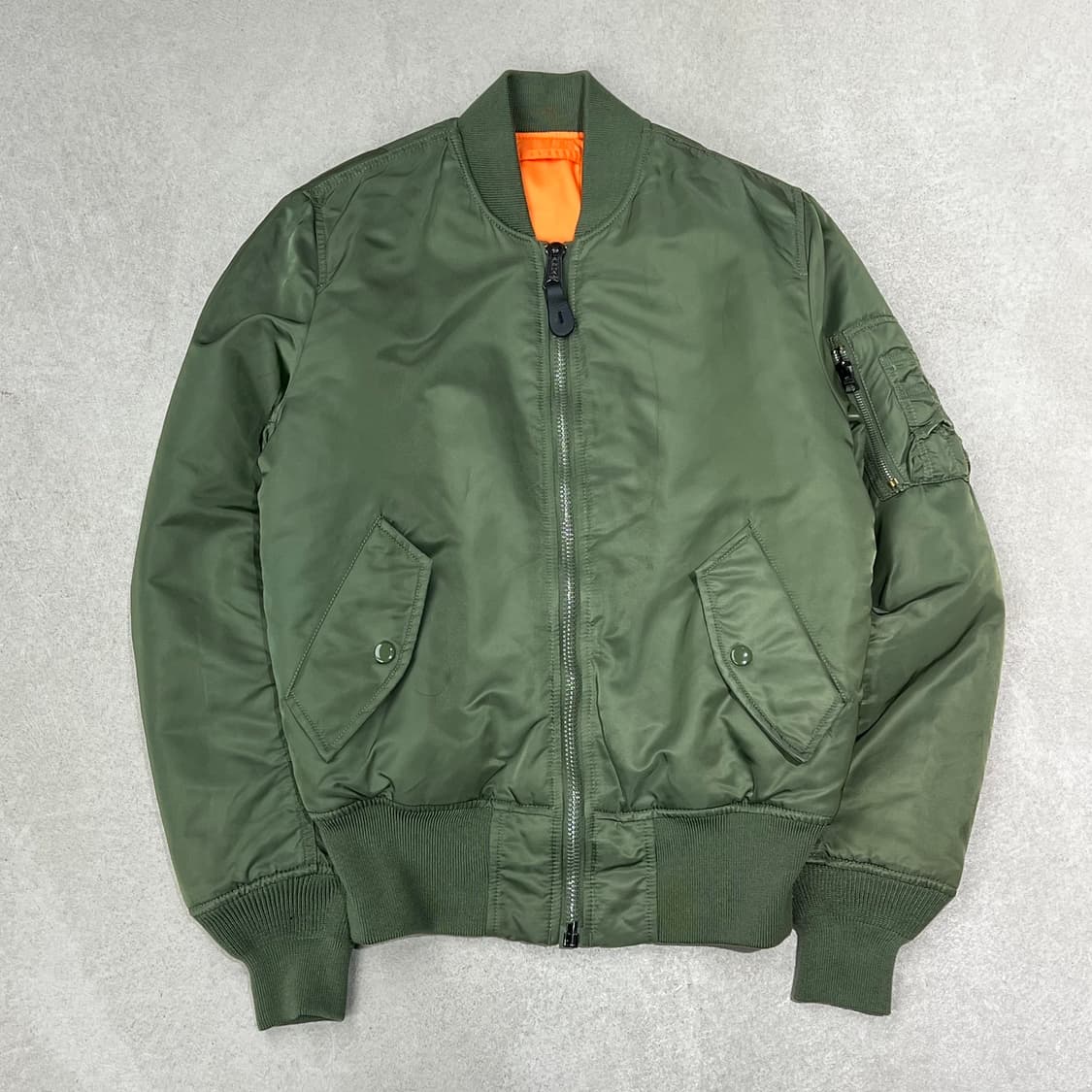 알파인더스트리 ma-1 항공점퍼 s09822 상품이미지1