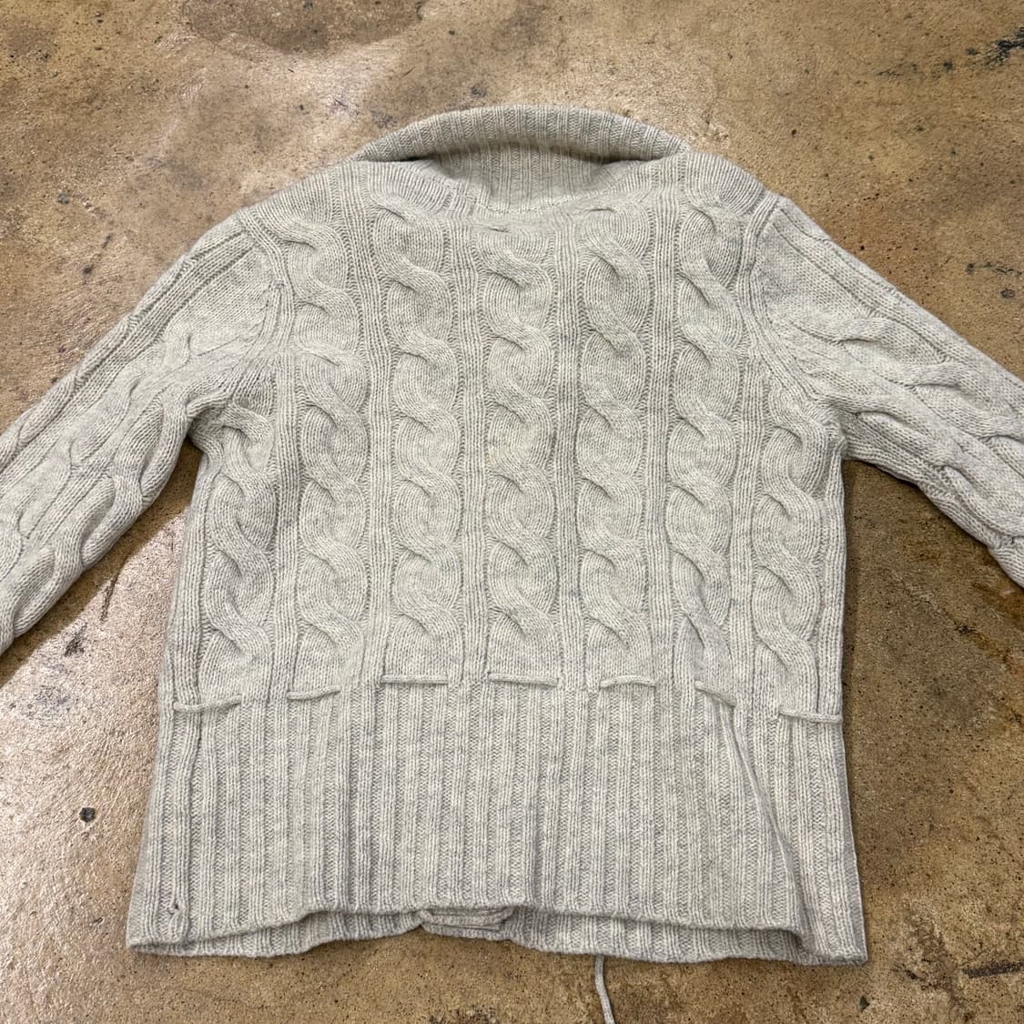 폴로 진스 꽈베기 니트 가디건  상품이미지4