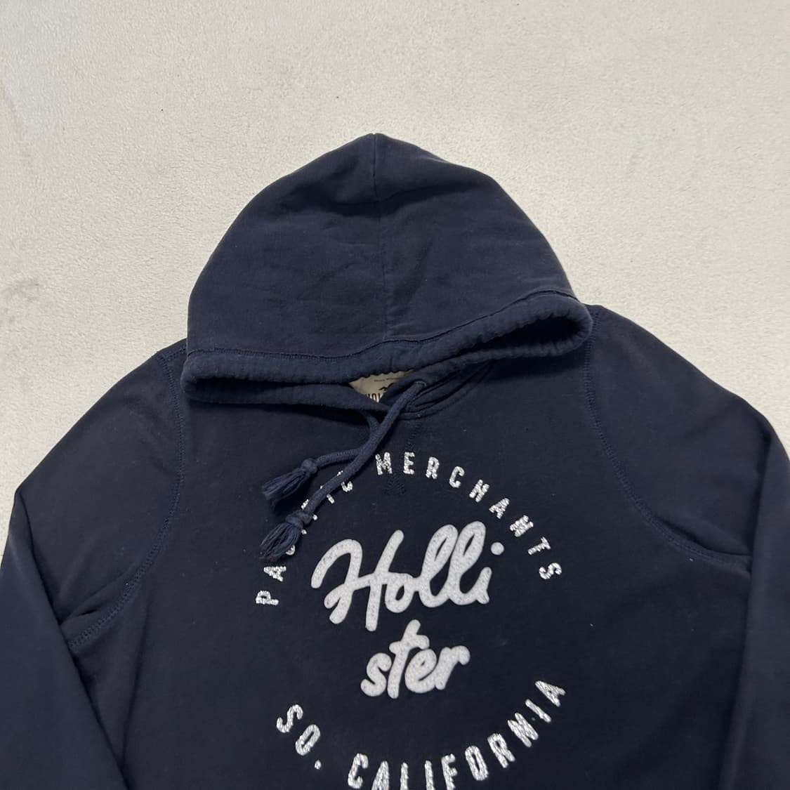 Hollister navy hoodie 상품이미지5