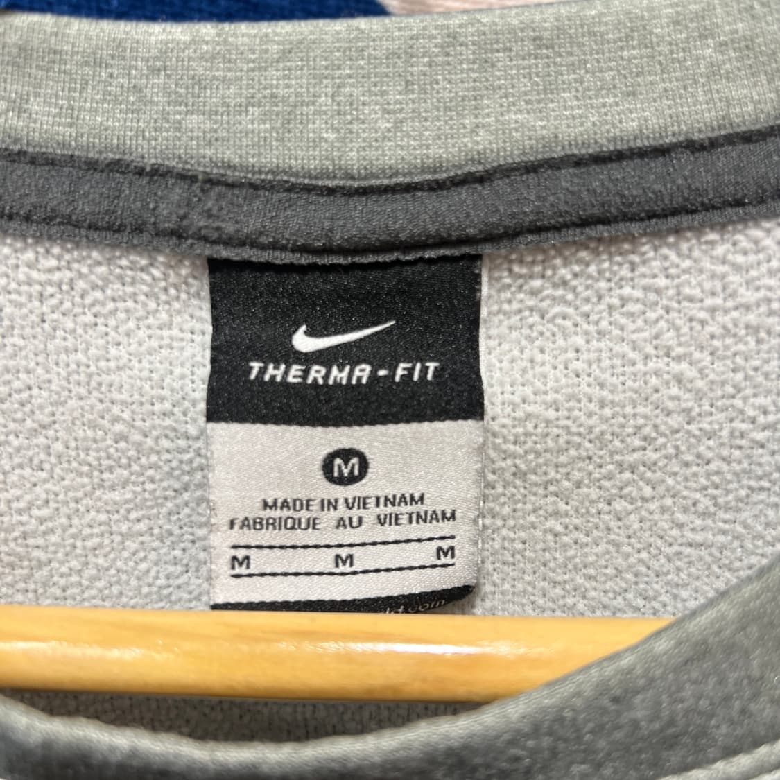 나이키 카네기멜론 맨투맨 상품이미지3