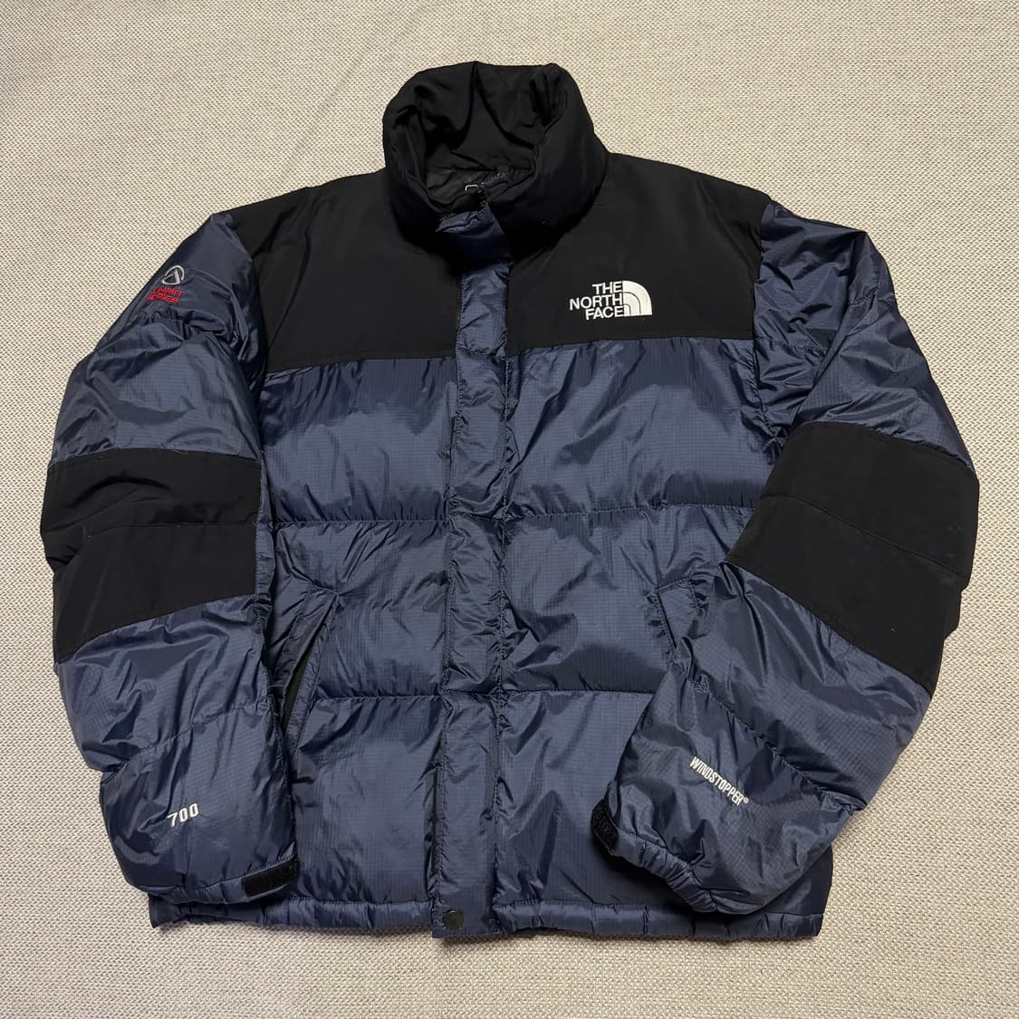 노스페이스 써밋시리즈 700 윈드스토퍼 패딩 상품이미지1
