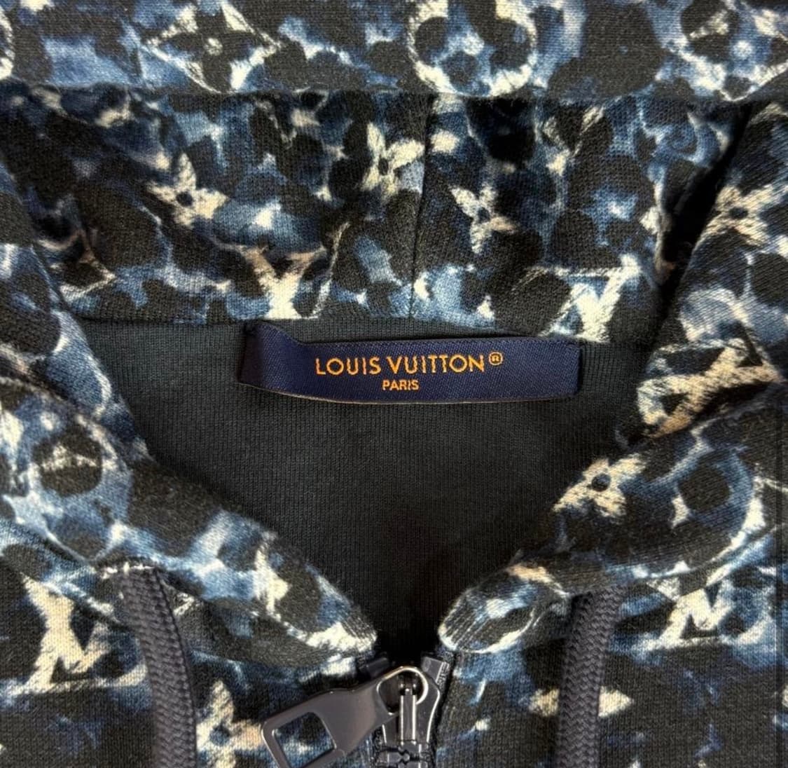 [리오브] 루이비통 모노그램 집스루 코튼 후드집업 상품이미지4