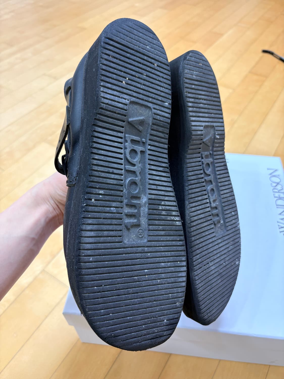 MAN-TLE Aurora Low, Black - 10 상품이미지4