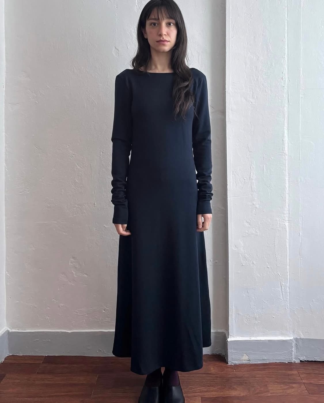 Amorshaee back open dress 새상품 택O 상품이미지2