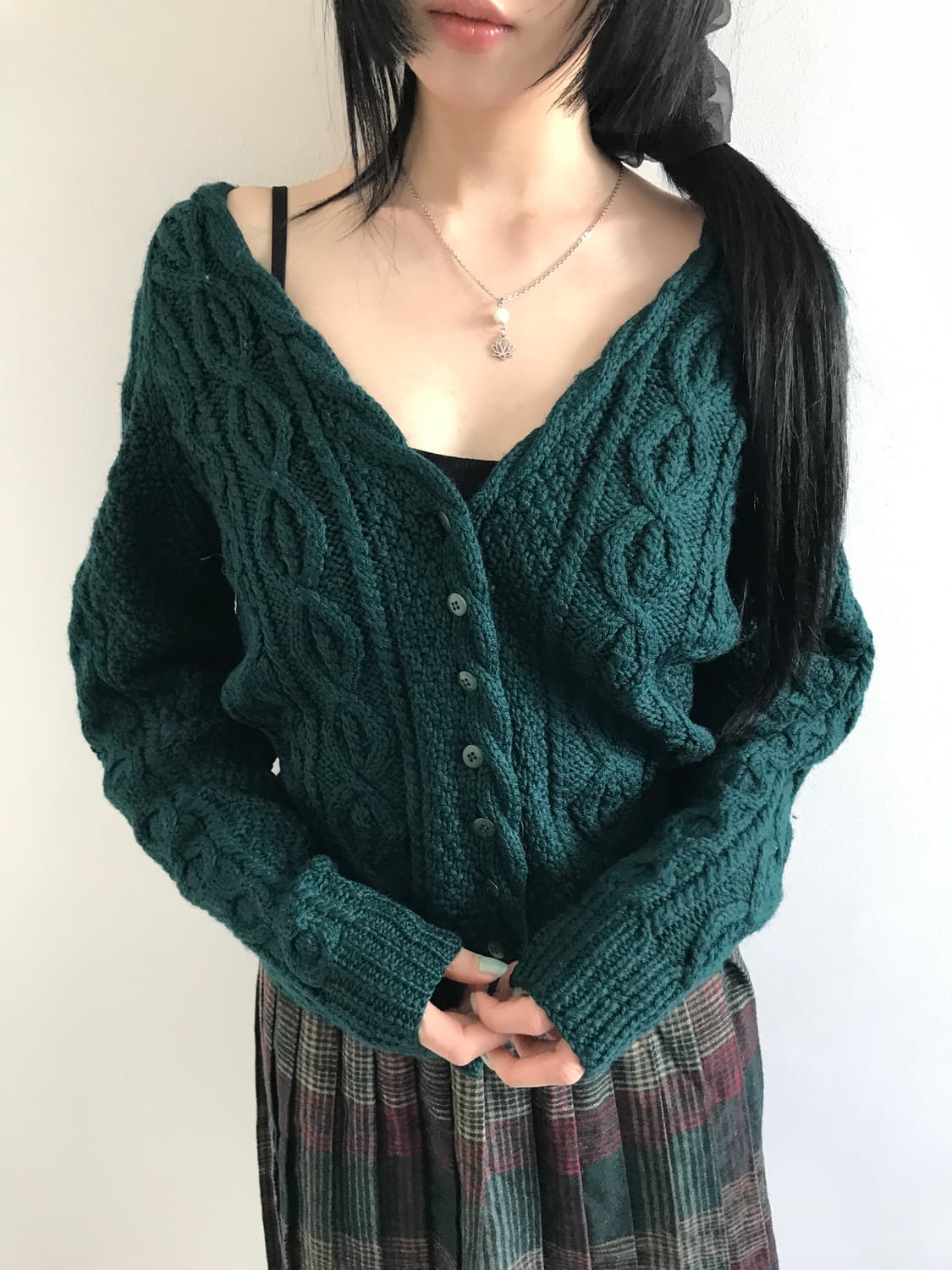 Twist button v cardigan(green) 상품이미지3