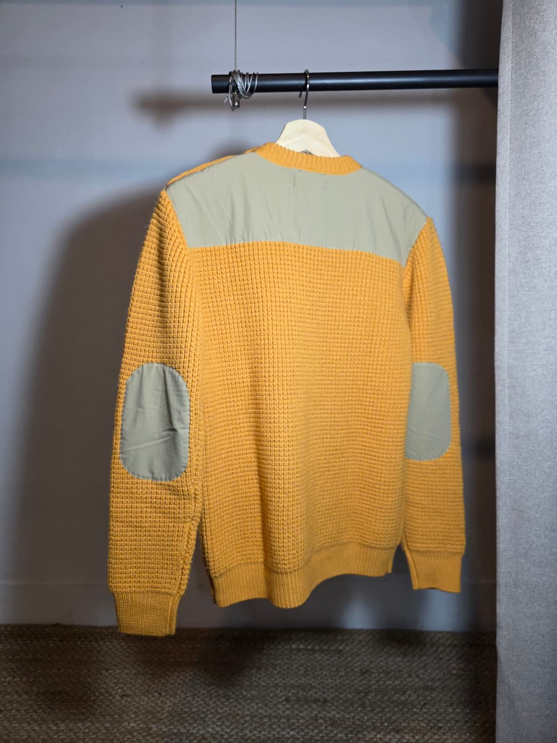 Jun hashimoto buttoned shoulder sweater 상품이미지3