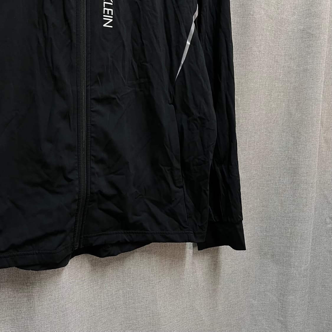 [XXL] 캘빈클라인(CK) 퍼포먼스 윈드브레이커 트레이닝 후드집업 상품이미지4