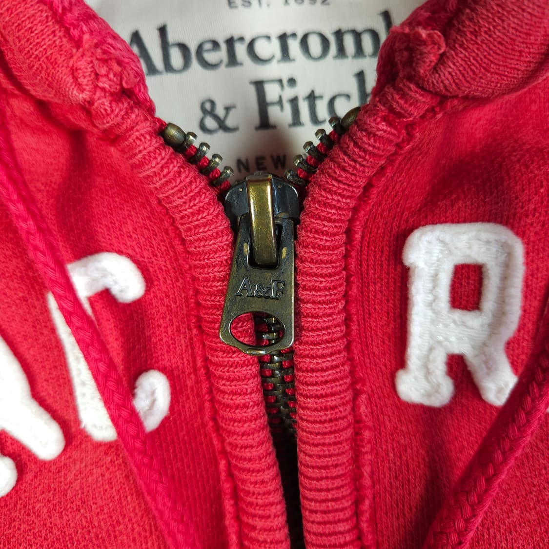 아베크롬비 후드집업 레드 상품이미지3