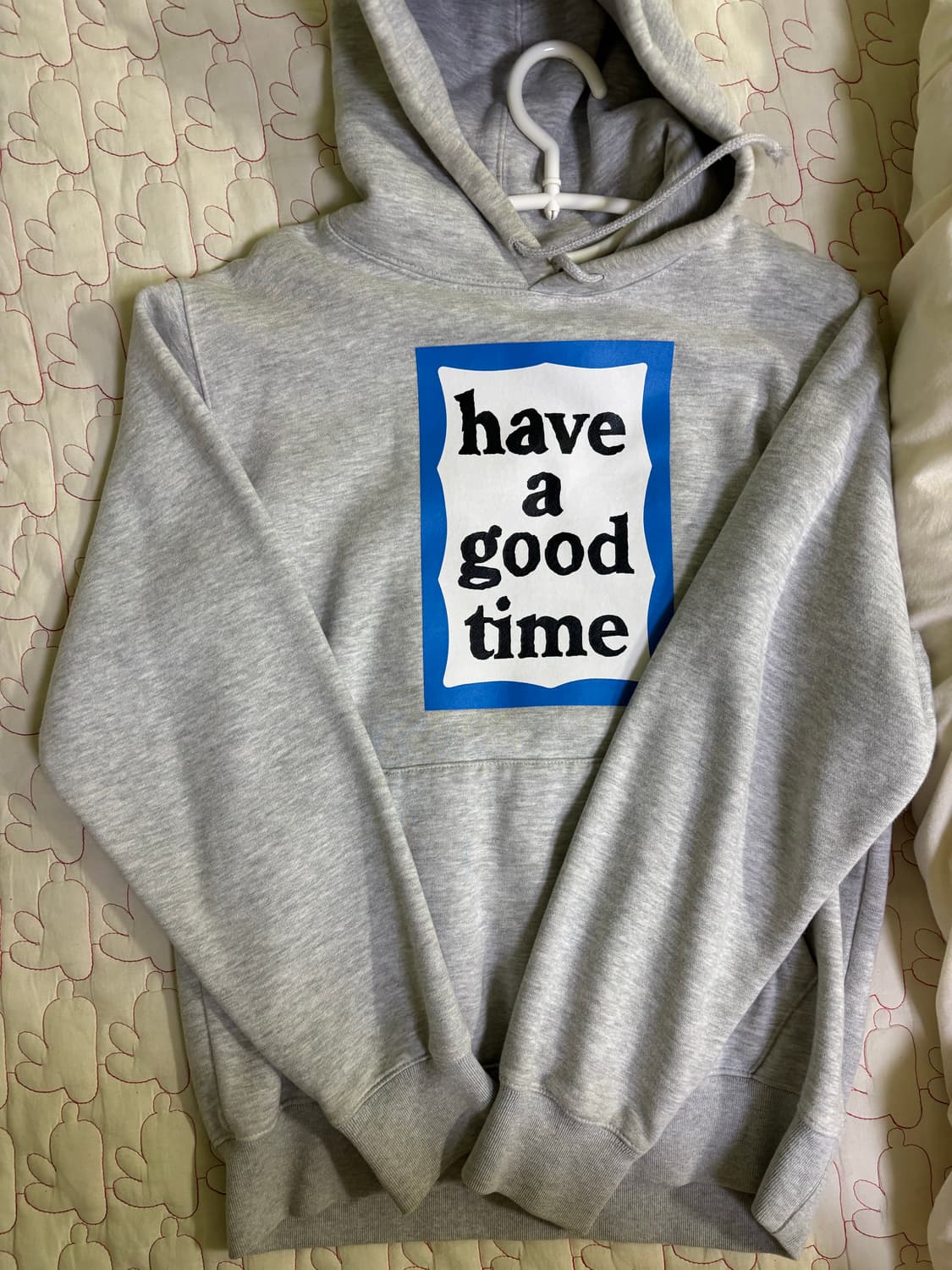 헤브어굿타임 후드티 상품이미지1