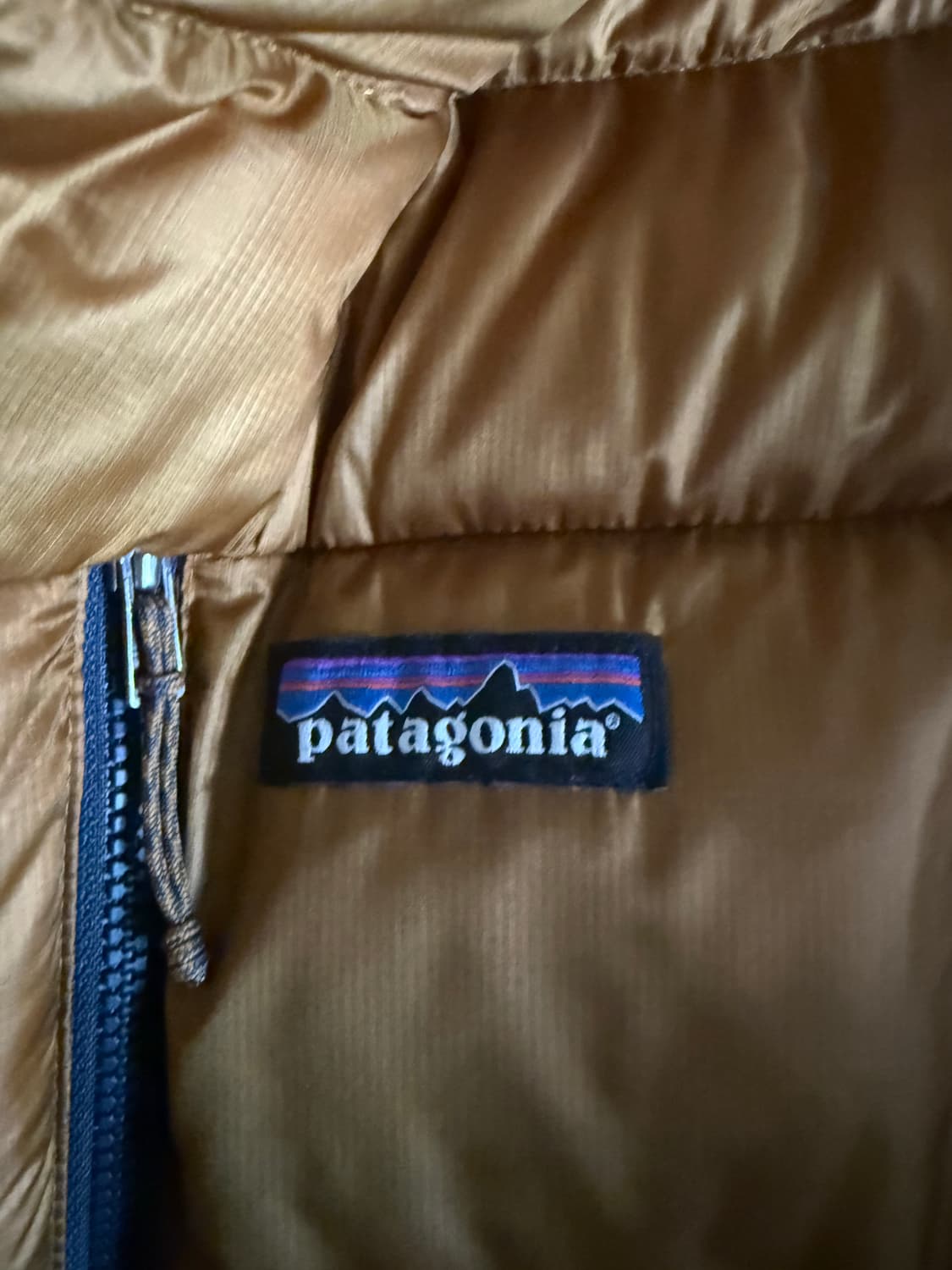 파타고니아 피츠로이 패딩 상품이미지2