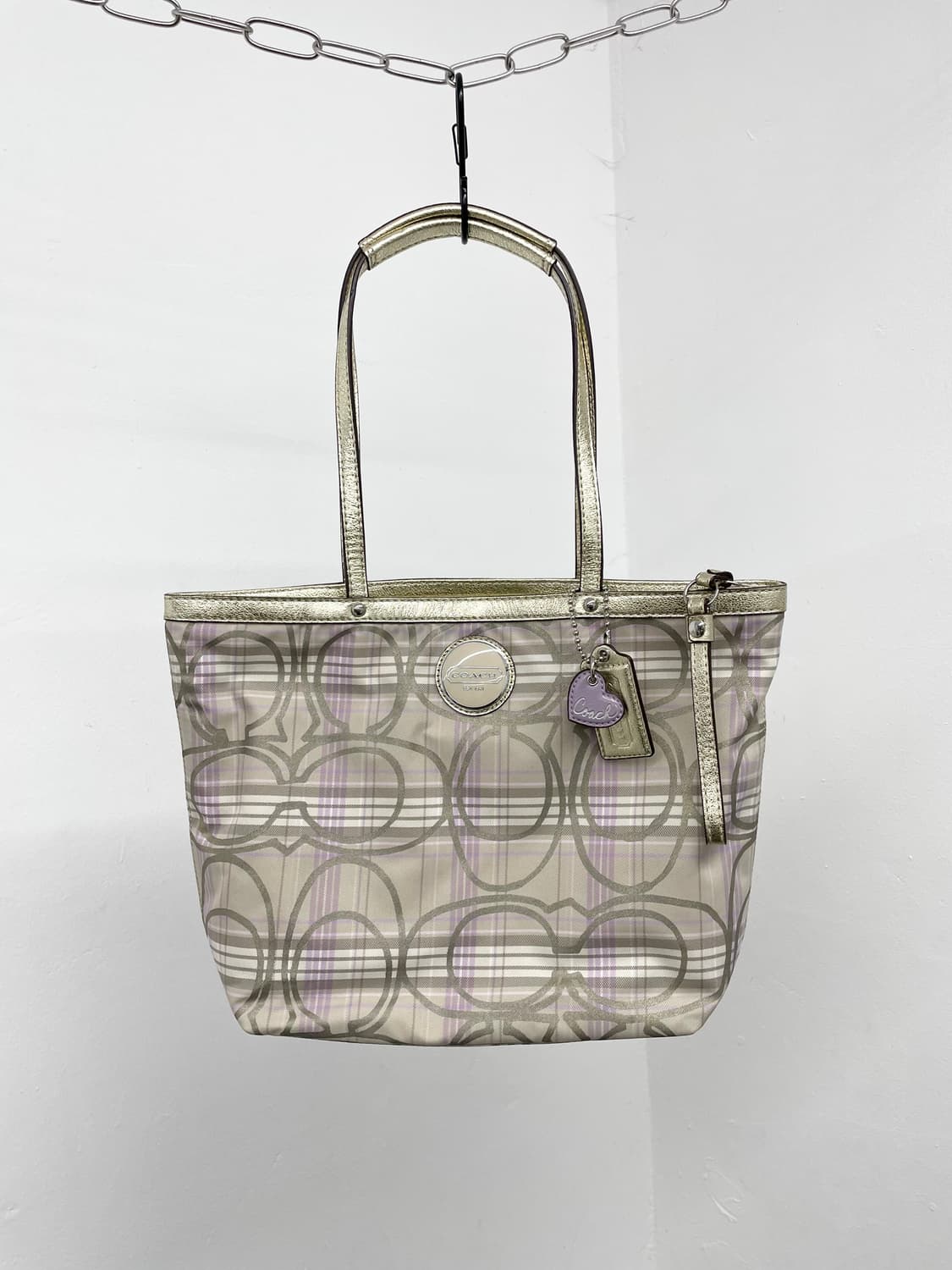 코치 라벤더 히메갸루 로고 패턴 숄더백 상품이미지1