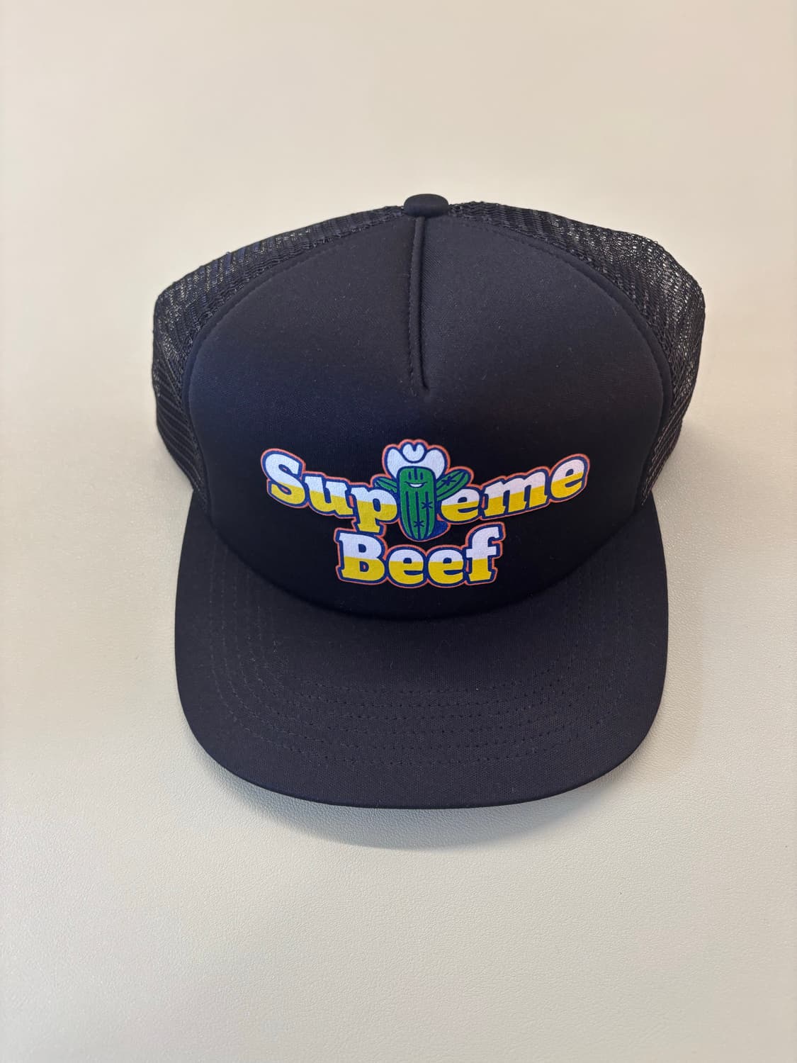 Supreme “supreme beef” trucker cap 상품이미지1
