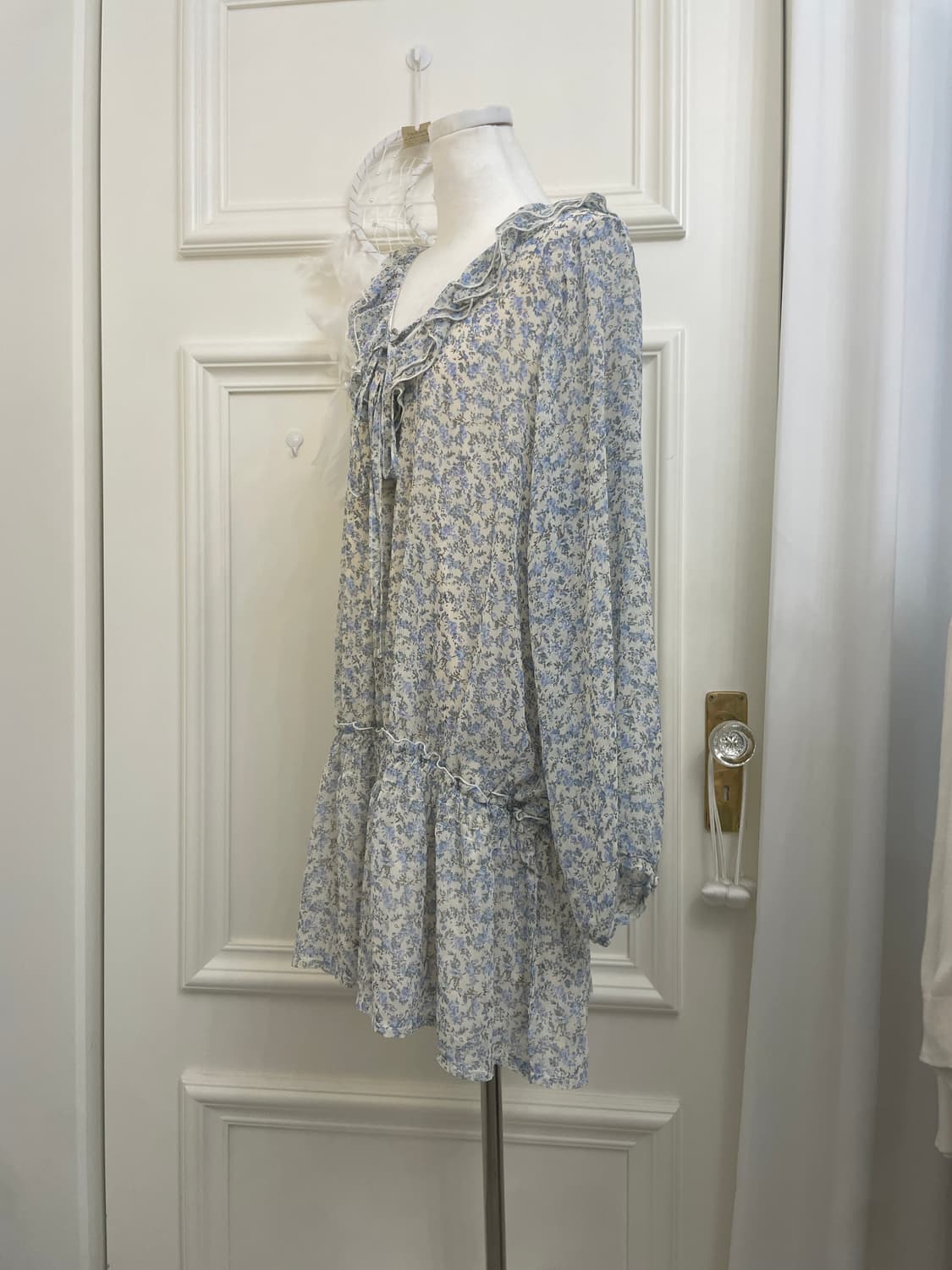 blue flower ruffle lace-up loose opc 상품이미지2