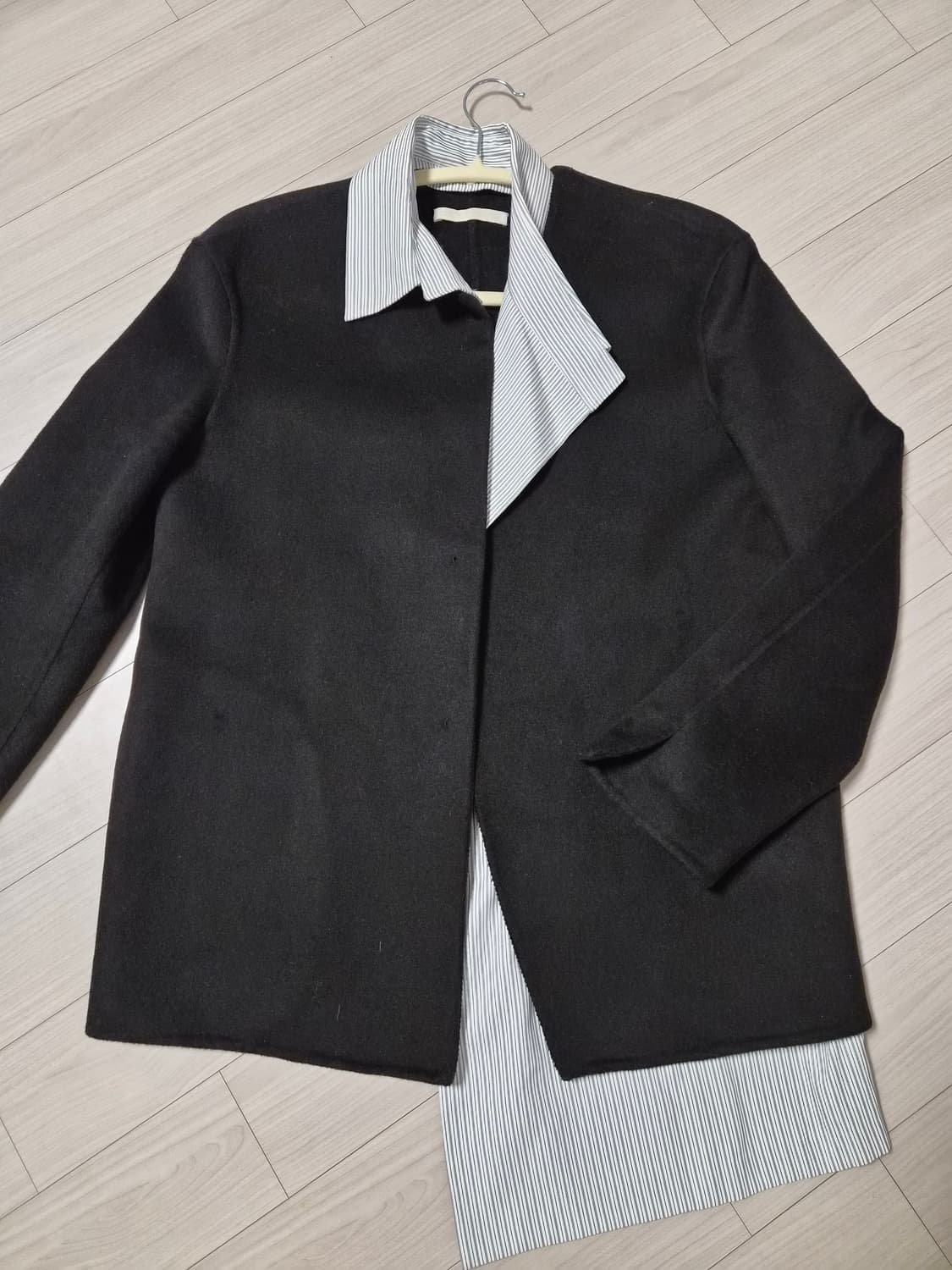 캐시미어 혼방 셔츠 레이어드 노칼라 코트 상품이미지4