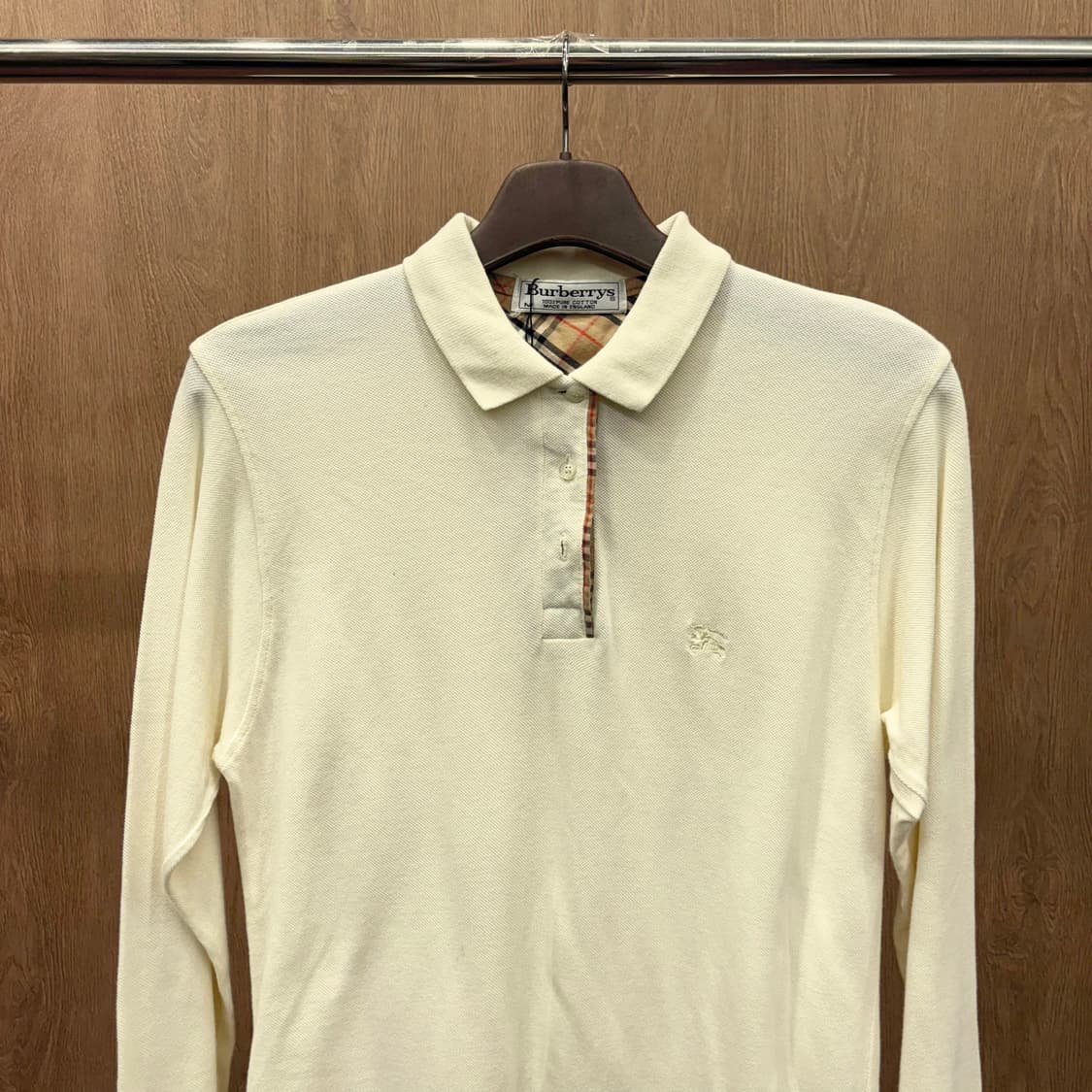 버버리 코튼 PK 긴팔 티셔츠 로고 자수 체크 배색 안감 디테일 아이보리 상품이미지4