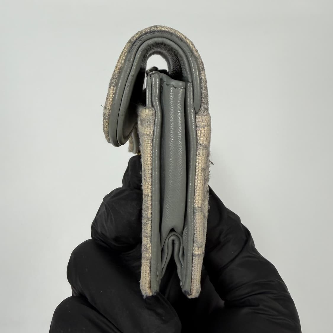 디올 오블리크 새들 플랩 카드지갑 상품이미지4