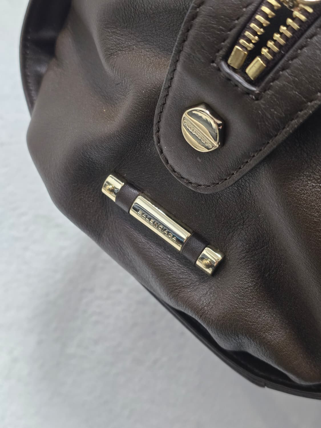 발렌시아가 00's 브라운 레더 숄더백 상품이미지3