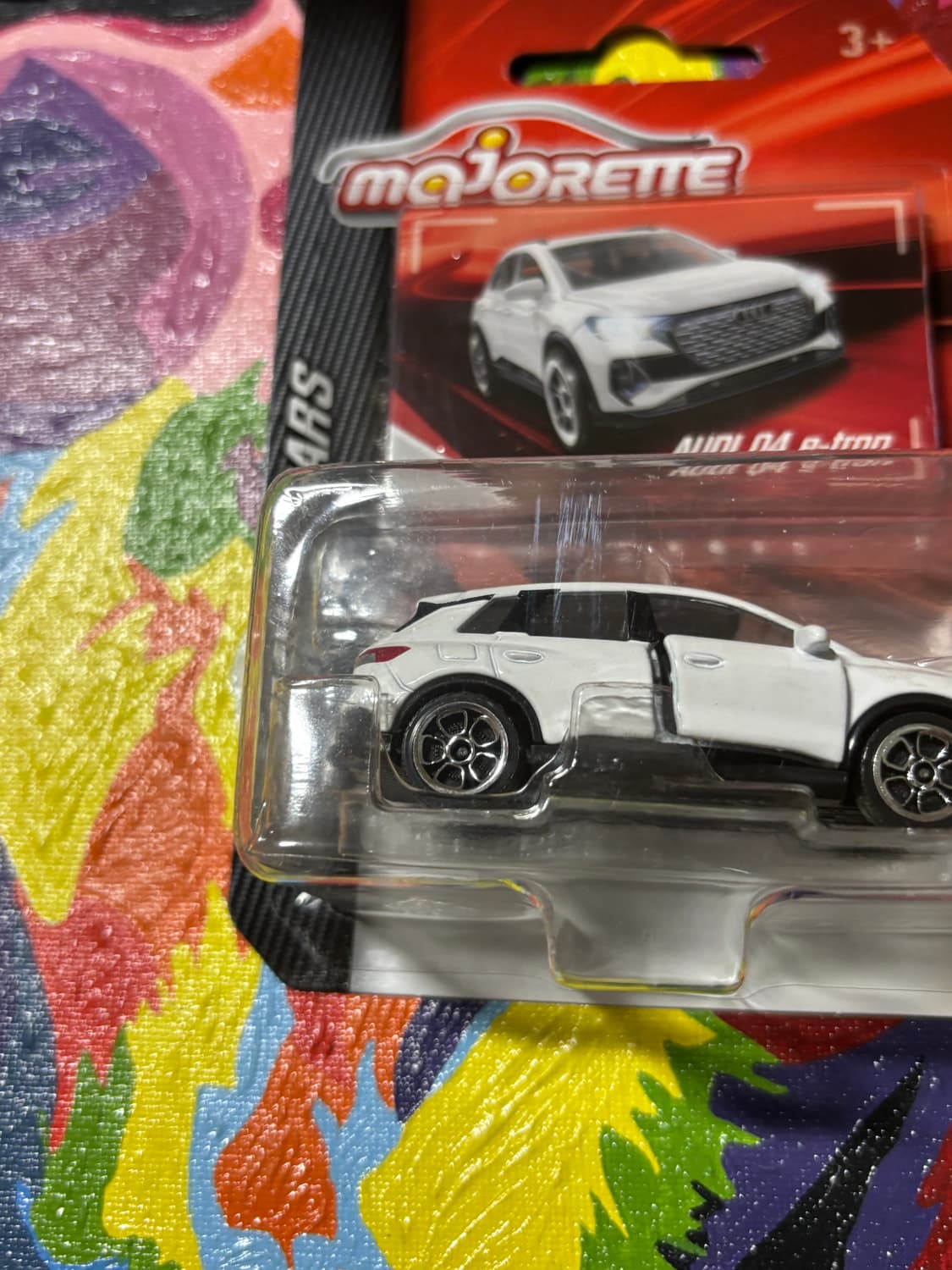 미개봉) 아우디 q4 e트론 다이캐스트 마조렛 인테리어 소품 디오라마 상품이미지4