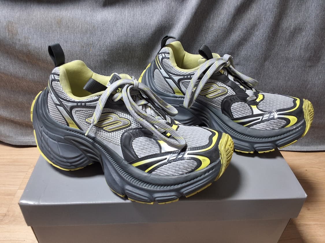 발렌시아가 10xl 스니커즈 회노 42 상품이미지2