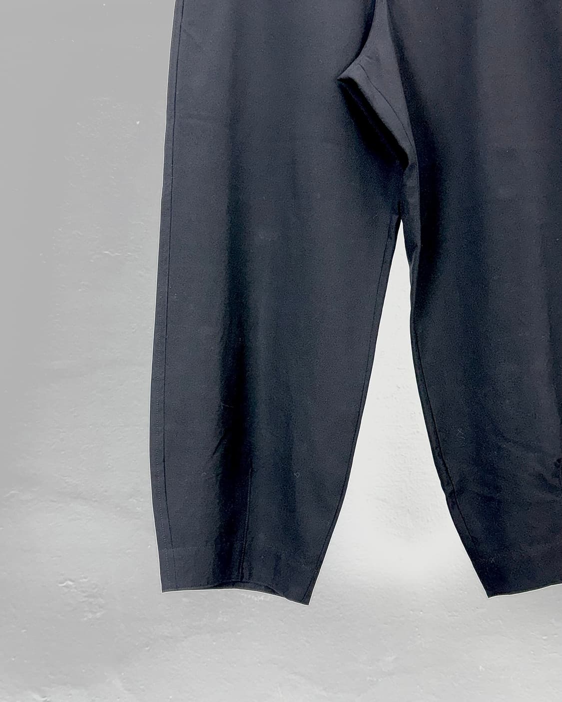 꼼데가르송 ad 2013 블랙 개버딘 하프 크롭 팬츠 상품이미지4