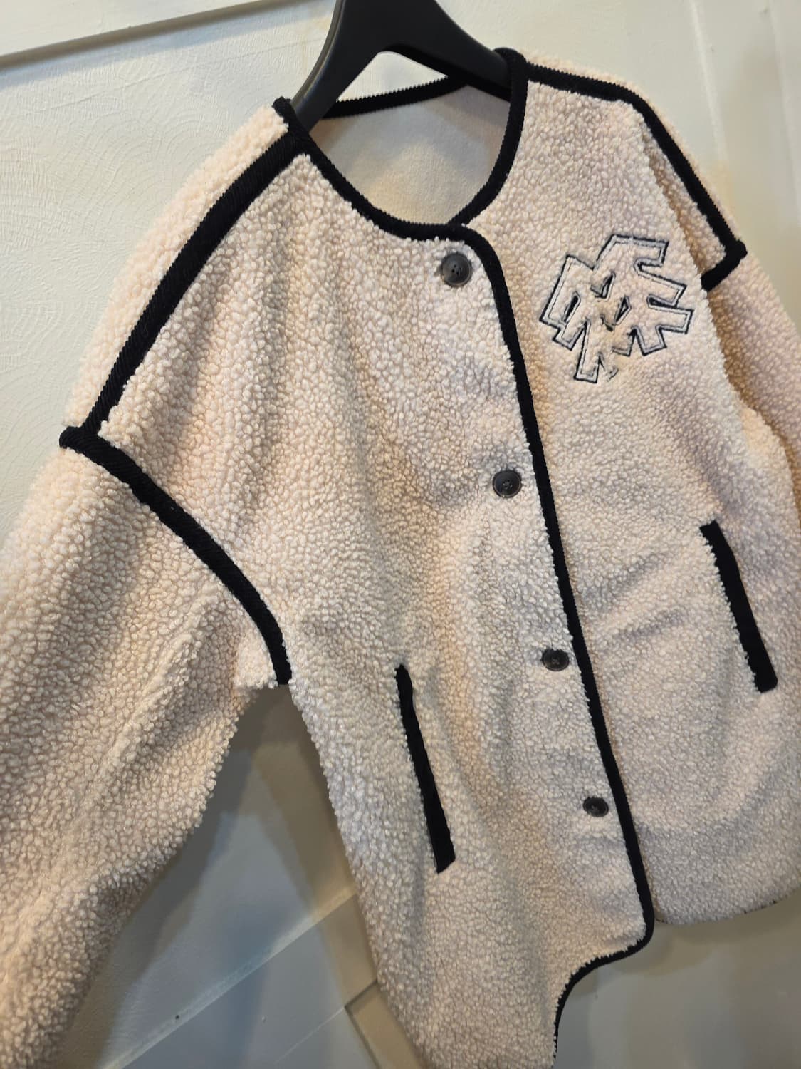 코오롱스포츠 아이보리 뽀글이 하프 자켓 상품이미지4