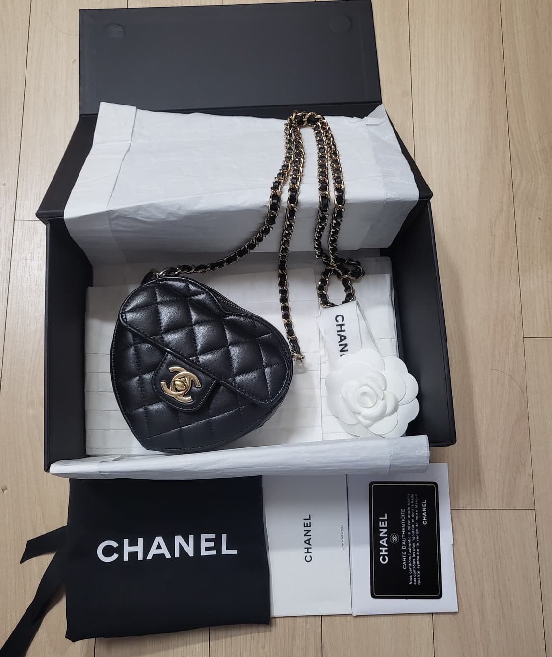 정품 샤넬 하트백 스몰 블랙 상품이미지3