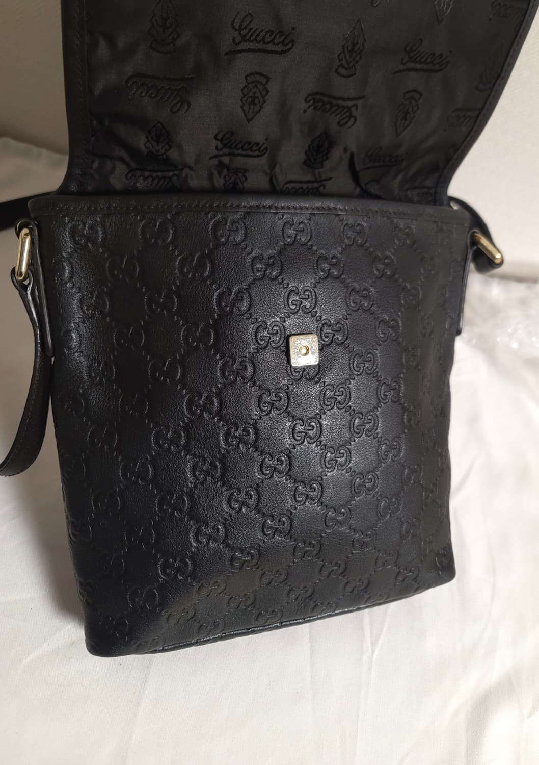 구찌가방,크로스백숄더백(디올펜디샤넬프라다셀린느버버리고야드루이비통발렌시아가 상품이미지4