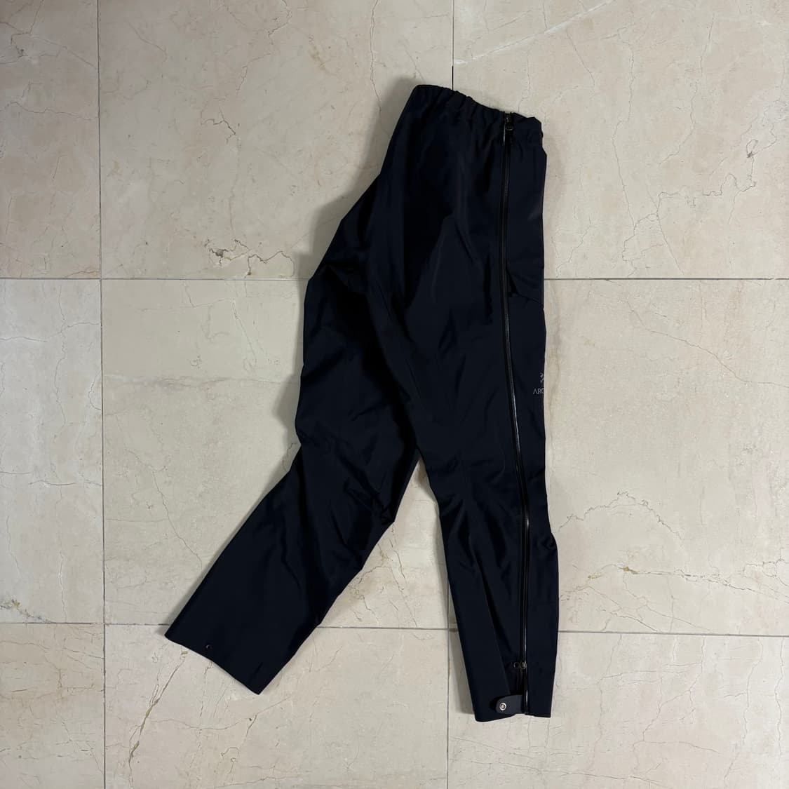 Arcteryx Beta AR pants black 상품이미지1