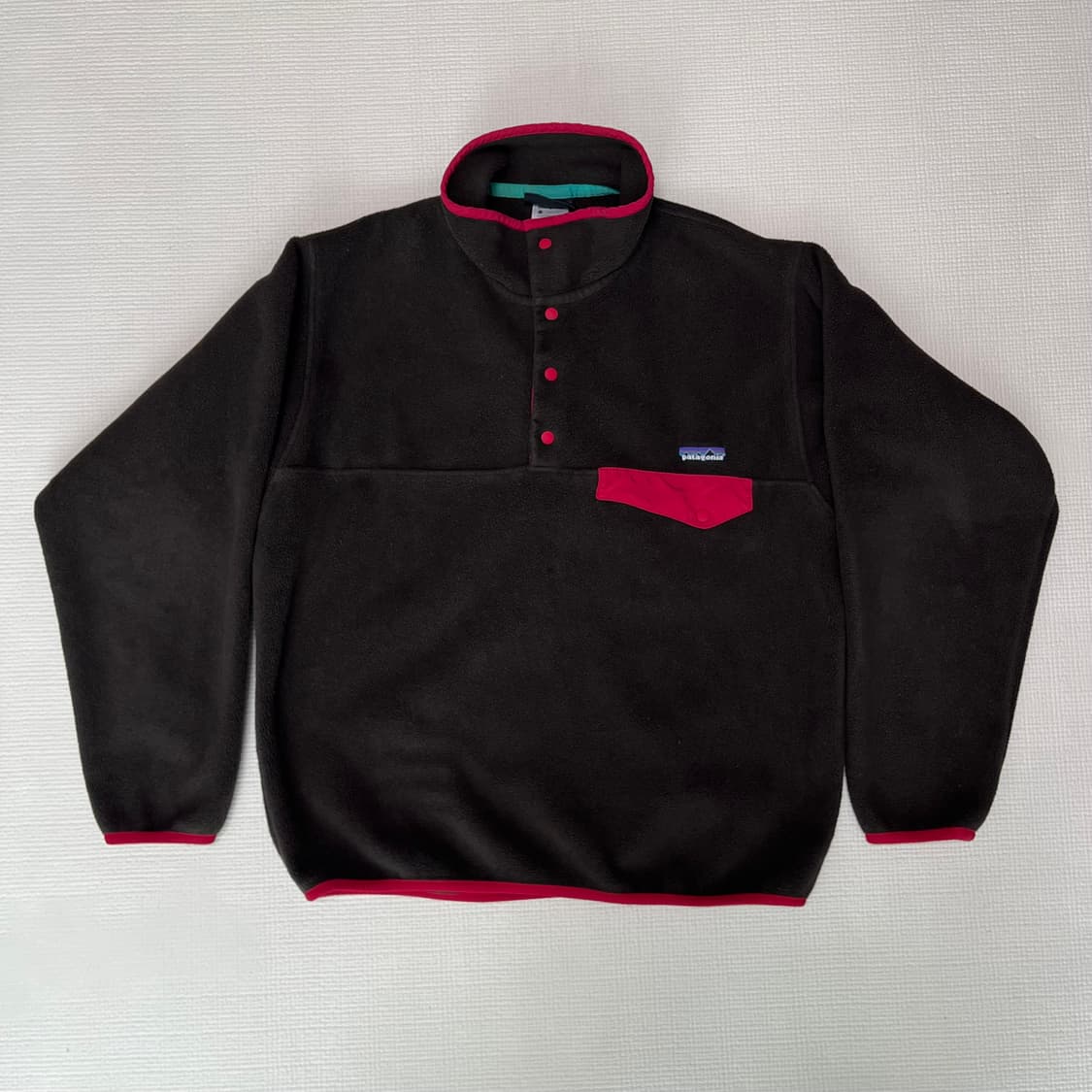 파타고니아 신칠라 브라운/레드 상품이미지1