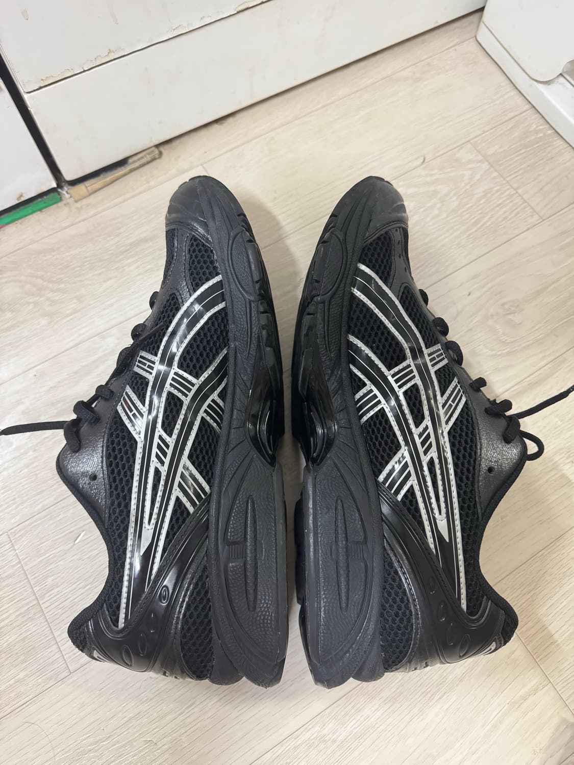 아식스 젤카야노14 블랙퓨어실버 285 상품이미지5