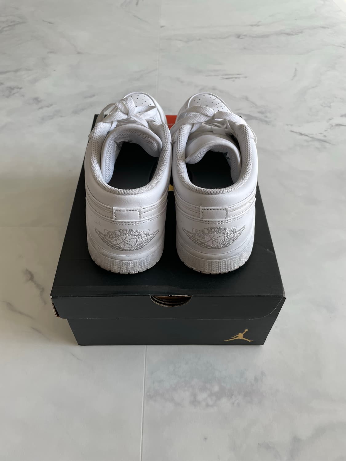 조던 1 로우 트리플 화이트 270사이즈 상품이미지3
