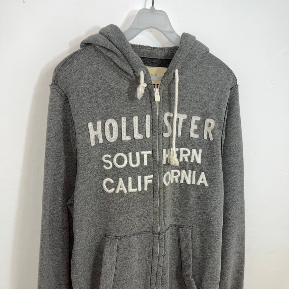 Hollister grey hoodie zip-up 상품이미지5