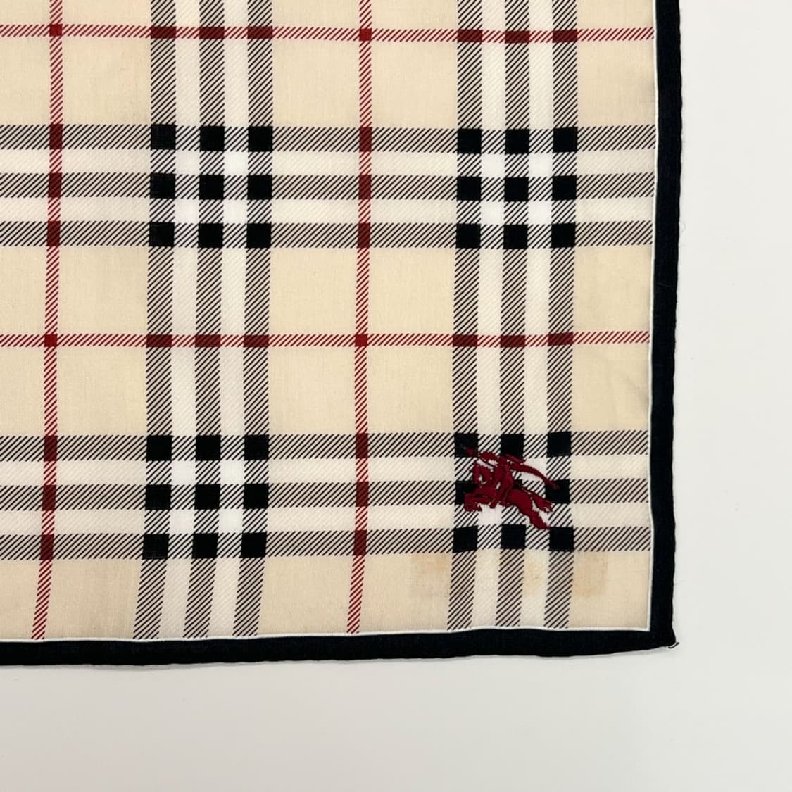 (새상품) burberry /버버리 쁘띠스카프 손수건 상품이미지2