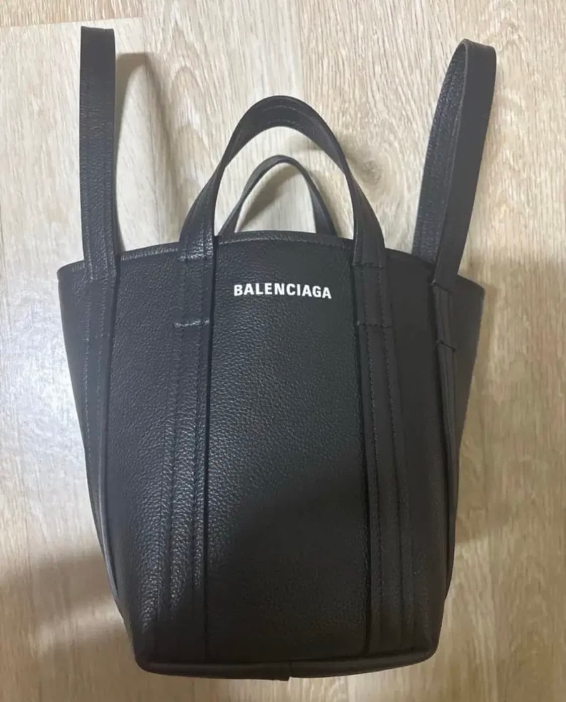 [정품] 발렌시아가 에브리데이 XS 토트백 블랙 거의 새상품 상품이미지1