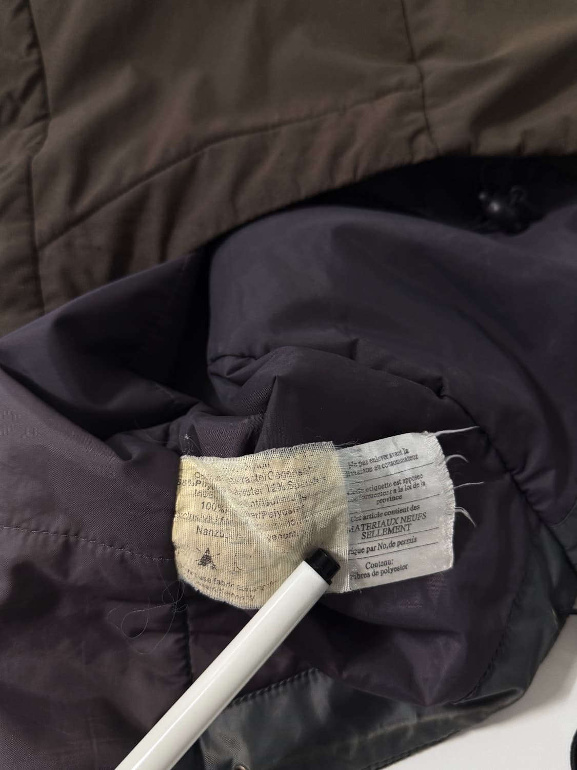 아크테릭스 루즈핏 00‘s 아톰 LT 카키 후드 자켓 상품이미지9