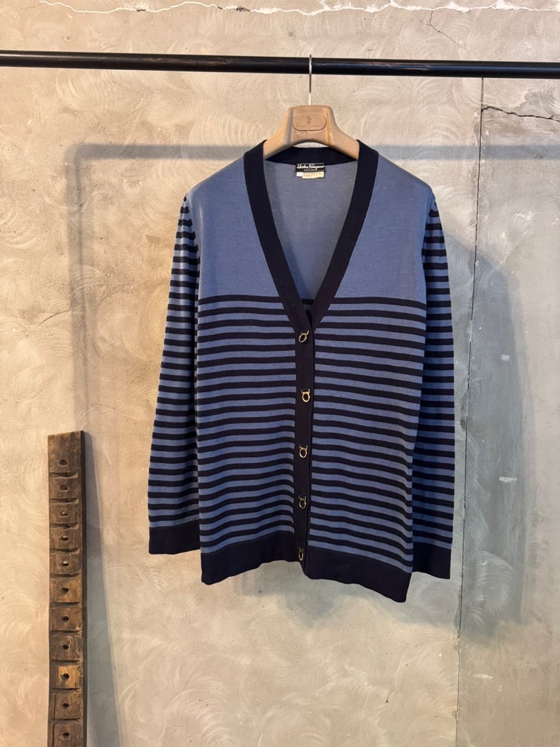 살바토레 페라가모 가디건 66~77 상품이미지1