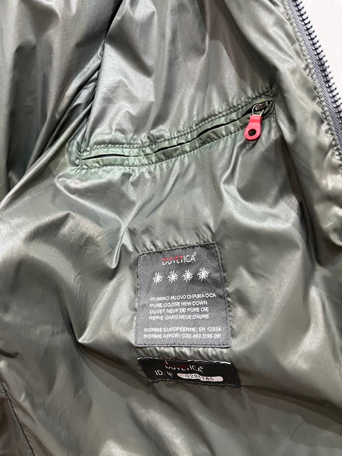 Duvetica 듀베티카 구스다운 다잉 패딩 46 상품이미지4