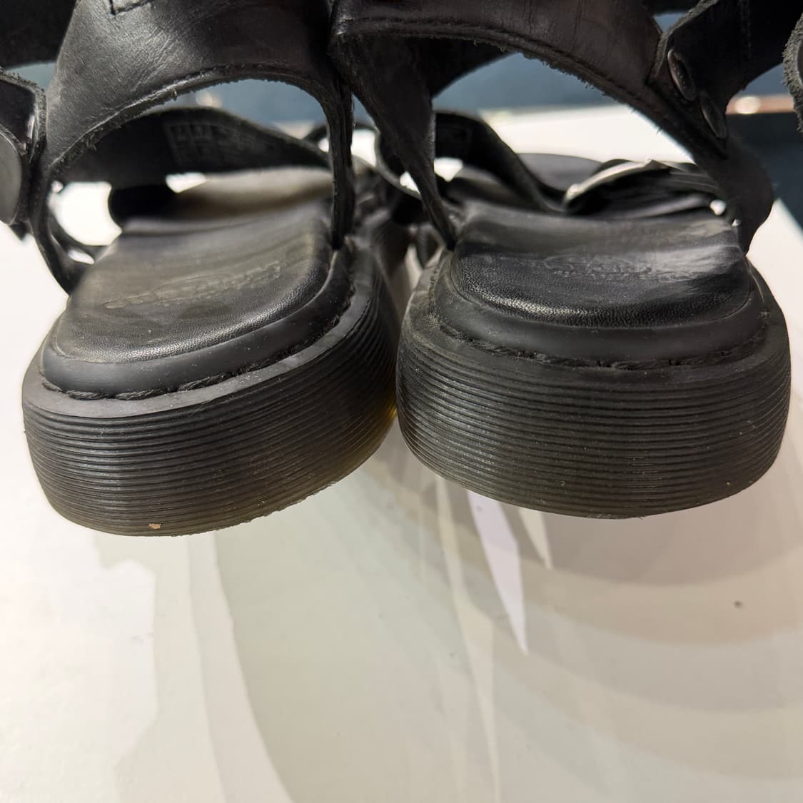 [260mm] 닥터마틴 그리폰 샌들 상품이미지5